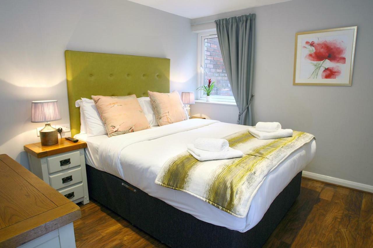 Eglantine Belfast